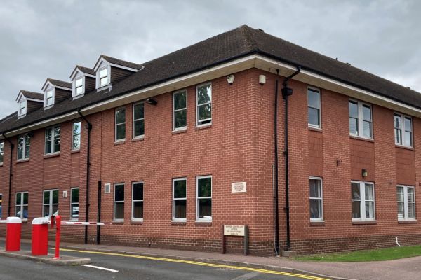 A picture of District Council House.