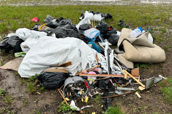 A picture of a fly-tip.